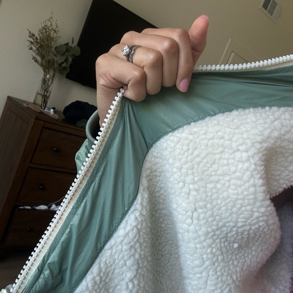 All access mint and white puffer jacket - Picture 3 of 4